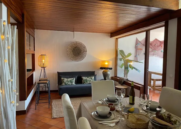 아파트 Lovely 2 Bedroom With A Pool In Front Of The 세심브라