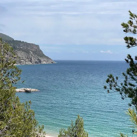 Lägenhet Lovely 2 Bedroom With A Pool In Front Of The *